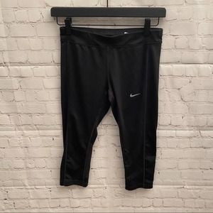 Nike Dri-Fit Essential Running Capri Sz S